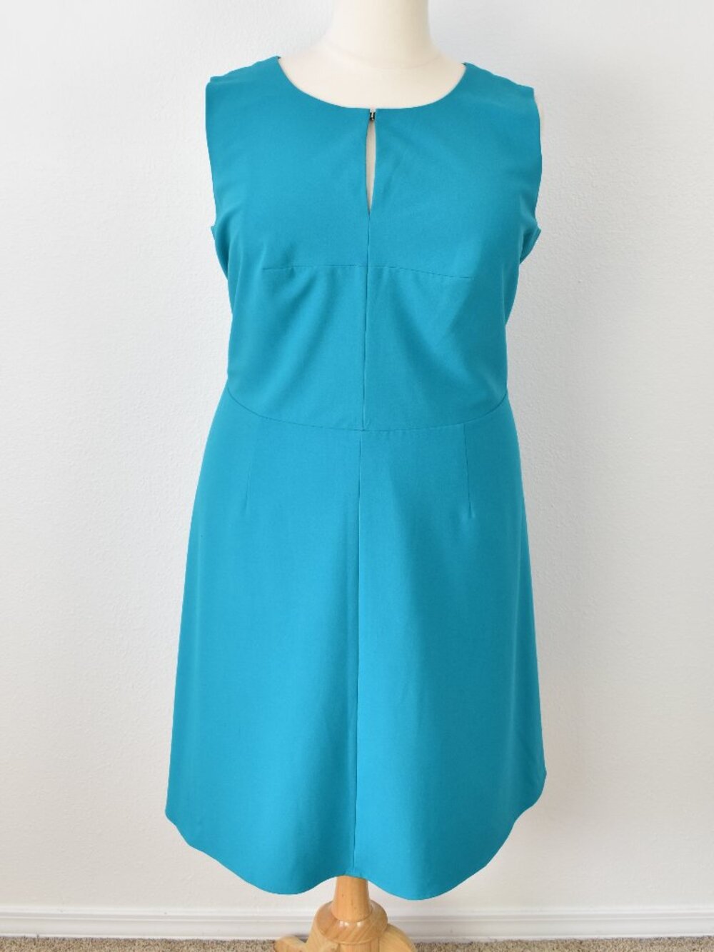 Calvin Klein Fit and Flare Keyhole Dress Blue-Green - 22W - Picture 3 of 10
